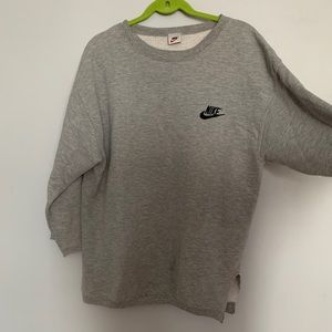 NIKE Pullover Sweatshirt